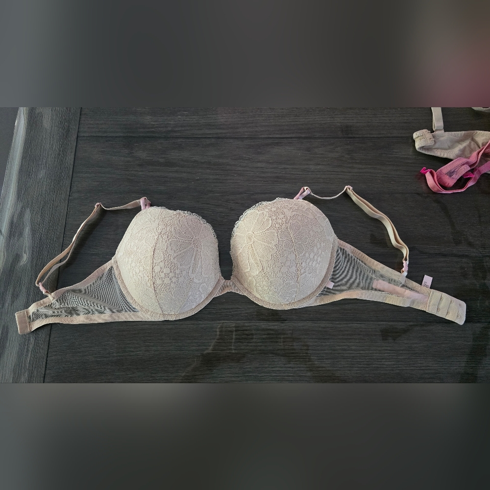 Victoria's Secret Sexy Tee Lace Push-Up Bra